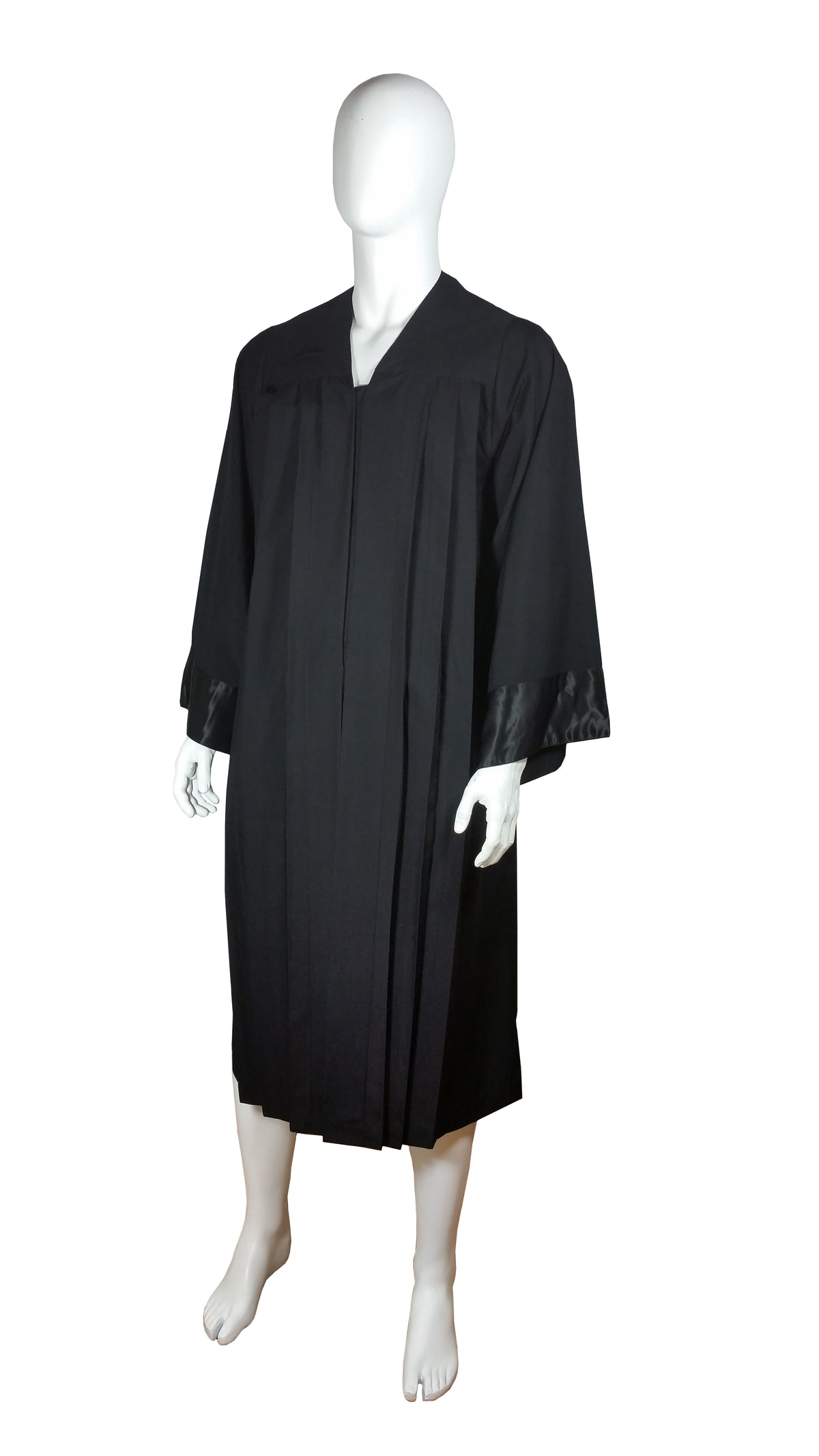 Talar Elegant in black — premium-quality academic robe